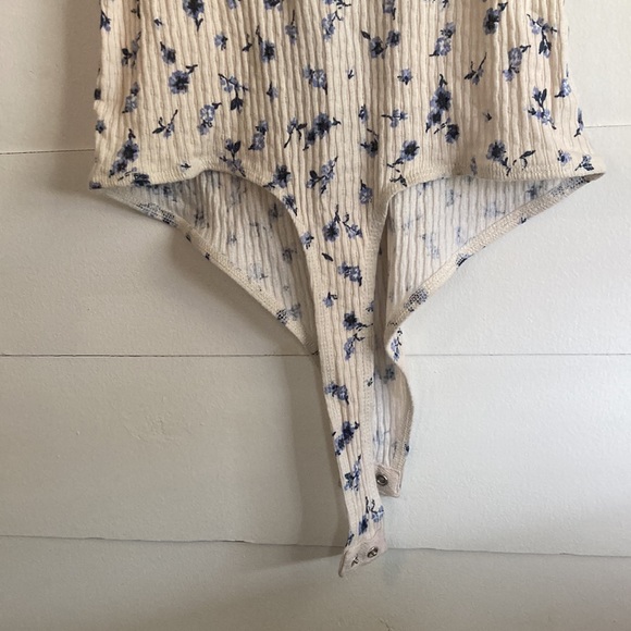 wild fable | Floral Bodysuit - Picture 3 of 6